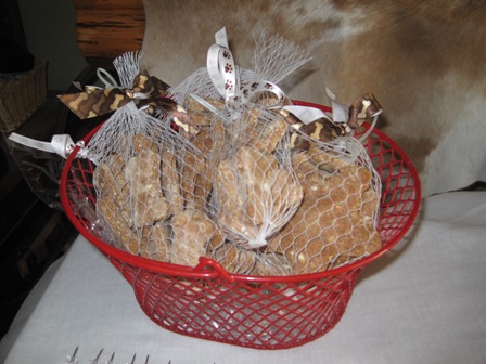 dog treats~ribon~dogs
